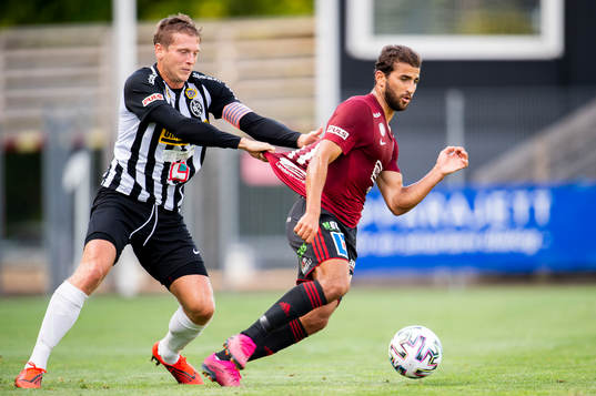 Landskronas Philip Andersson jagar Assyriska Tarek Alnator