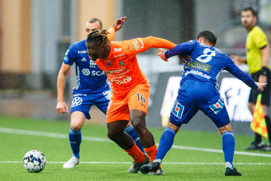 AFC Eskilstunas Onyedikachukwu Samuel Nnamani och