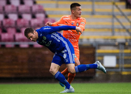 Sundsvalls David Myrestam och AFC Eskilstunas Adam Larsson