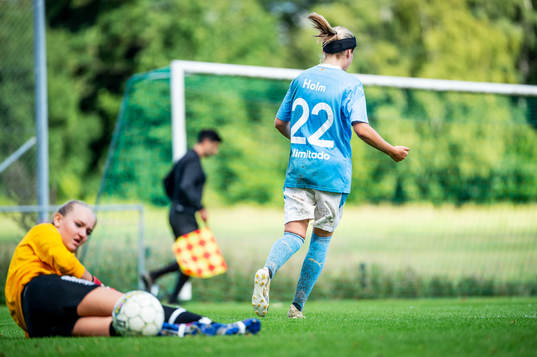 Malmö FFs Rebecka Holm jublar