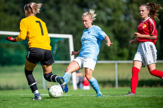 Klågerups Tova Olsson mot Malmö FFs Andrea Sjögren
