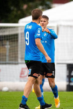 Halmstads Mikael Boman och Erik Ahlstrand jublar