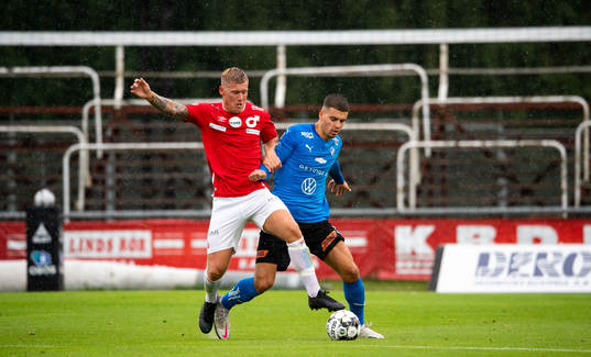 Degerfors Victor Edvardsen och Halmstads Edvin Kurtulus