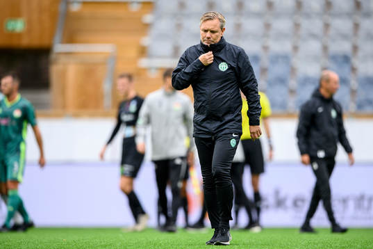 Västerås tränare Thomas Askebrand deppar