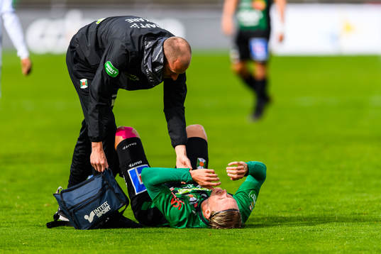 Varbergs Hampus Zachrisson har ont