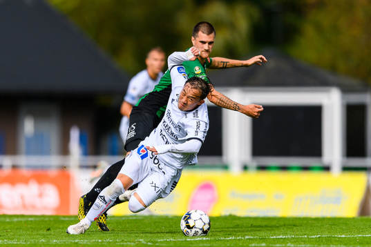 Sirius Yukiya Sugita och Varbergs Jon Birkfeldt