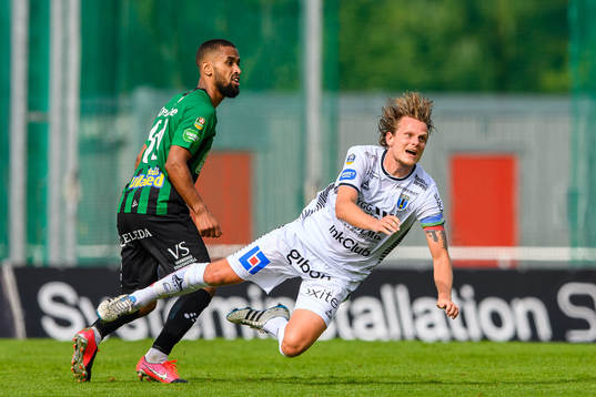 Varbergs Junes Barny och Sirius Tim Björkström