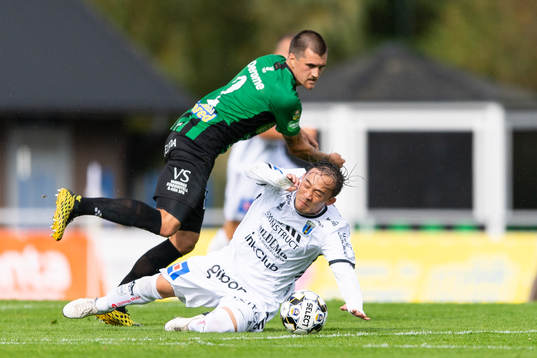 Varbergs Jon Birkfeldt och Sirius Yukiya Sugita