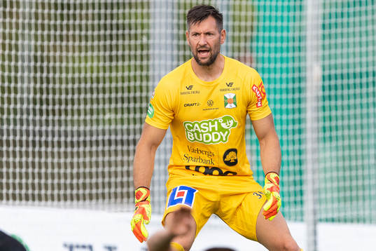 Varbergs målvakt Stojan Lukic