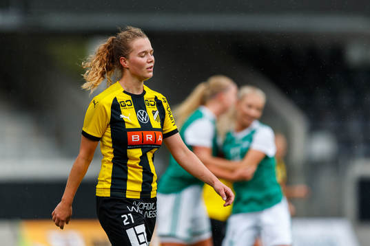 Bläddra bland fler bilder av Fotboll, Fotboll, Div 2, Dam, Häcken - Zenith
