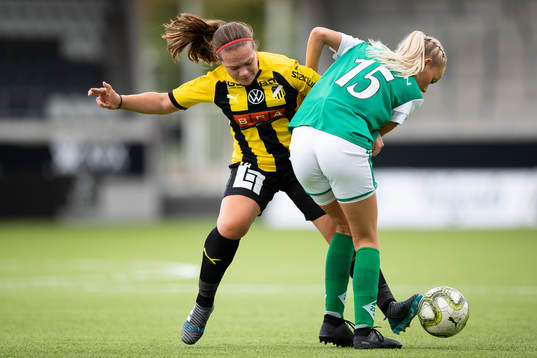 Häckens Astrid Hedeås och Zeniths Ella Baldebo