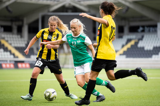 Häckens Matilda Öst och Caroline Olsson mot Zeniths Sara