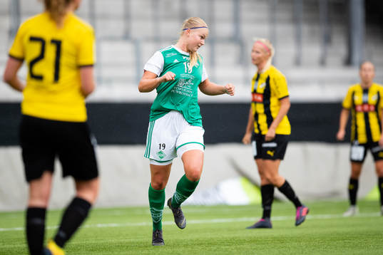 Zeniths Sandra Mannerstråle jublar