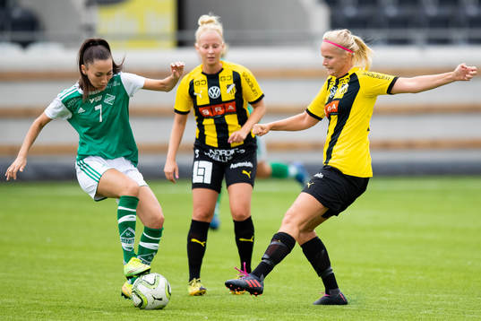 Zeniths Ayse Kurt och Häckens Ida Lindberg