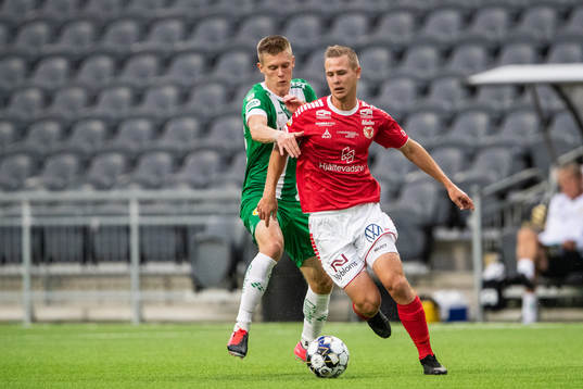 Hammarbys Aron Johansson och Kalmars Erik Israelsson