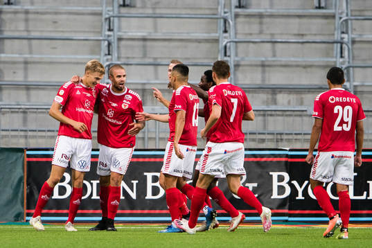 Kalmars Svante Ingelsson jublar