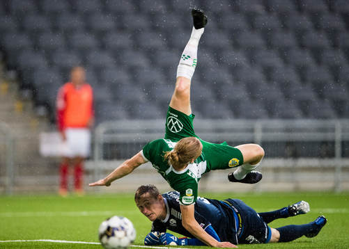 Kalmars målvakt Tobias Andersson och Hammarbys Gustav