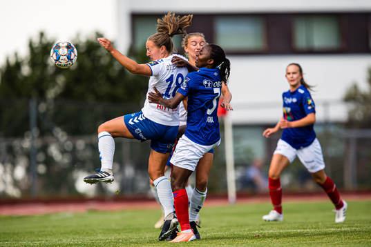 Marit Bratberg Lund of Kolbotn  and Ajara Nchout Njoya of