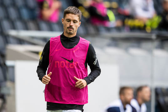 s Mikael Lustig