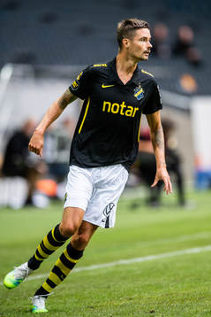 s Mikael Lustig
