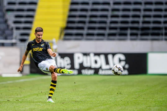 s Mikael Lustig