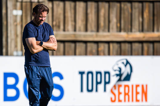 Jack Majgaard Jensen, head coach of Vålerenga, looks