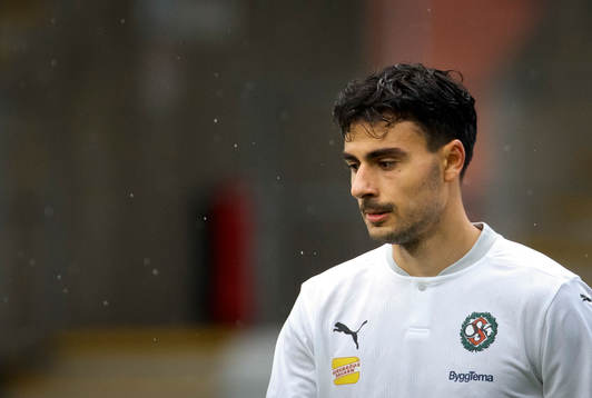 Örebros Deniz Hümmet