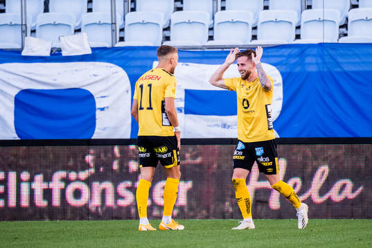 Elfsborgs Rasmus Alm (h) jublar
