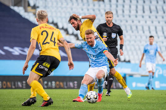 Malmö FFs Anders Christiansen och Elfsborgs Frederik Holst