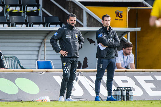 IFK Göteborgs tränare Poya Asbaghi