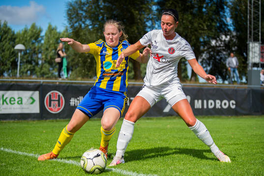 Eskilsminnes Frida Ottosson och Hittarps Sara Hansson