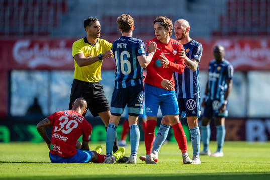 Djurgårdens Aslak Witry och Helsingborgs Brandur