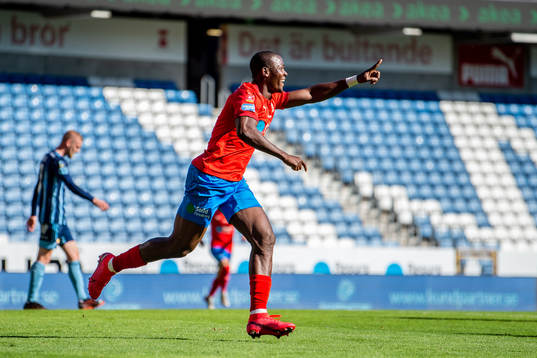 Helsingborgs Alhaji Gero jublar