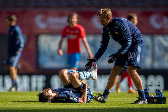 Djurgårdens Jesper Nyholm får vård