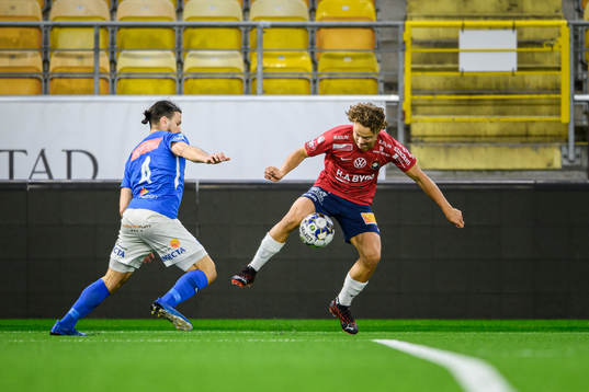 Örgrytes Herman Sjögrell och Norrbys Abdelkarim Mammar