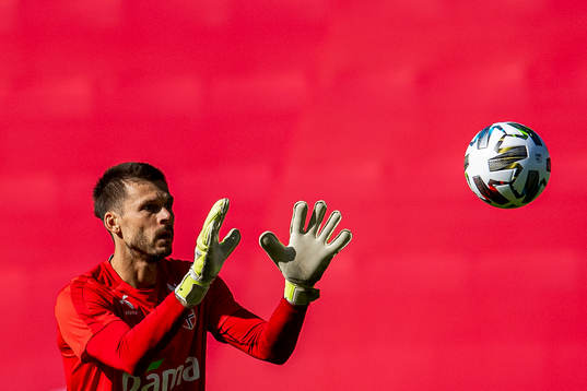 Goalkeeper Rune Almenning Jarstein of the Norwegian