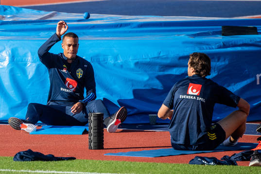 Robin Quaison and Gustav Svensson of the Swedish national