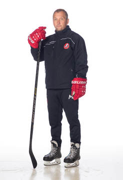 Vita Hästens tränare, J18, Mikael Johansson