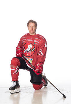 Vita Hästens Adam Karlsson