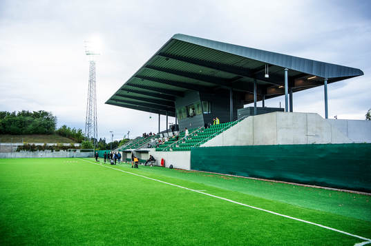 Klostergårdens IP innan fotbollsmatchen i Division 1