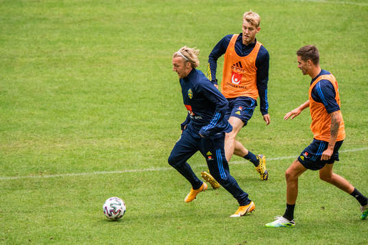 Emil Forsberg, Filip Helander and Mikael Lustig of the