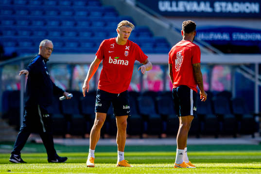 Erling Braut Haaland and Joshua King of the Norwegian