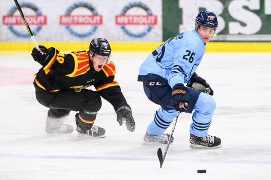Brynäs Samuel Solem och Djurgårdens Alex Brännstam