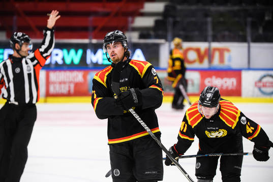 Brynäs Marcus Björk och Greg Scott deppar
