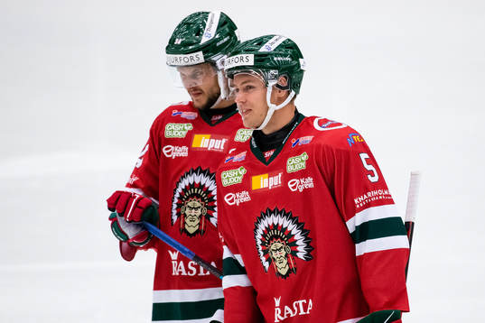 Frölundas Theodor Lennström och Filip Johansson innan