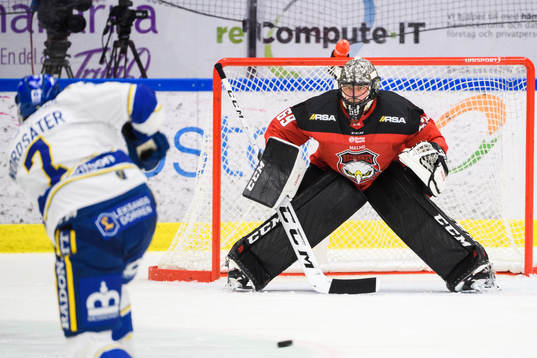 Leksands Lucas Nordsäter och Malmö Redhawks målvakt