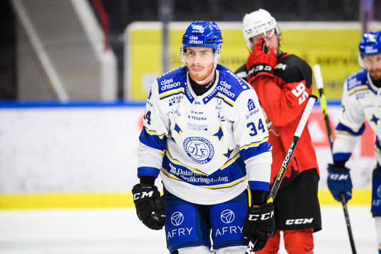Leksands Peter Cehlarik jublar