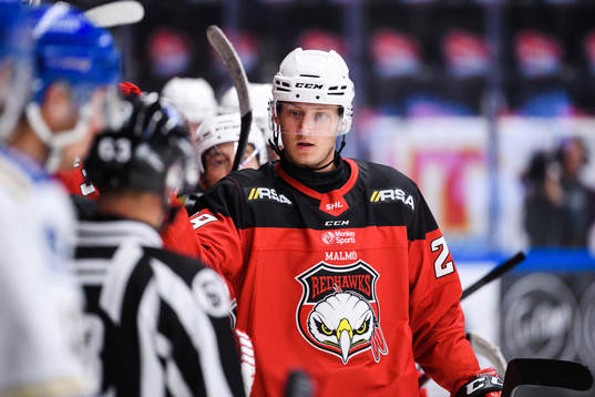 Malmö Redhawks Eric Engstrand jublar