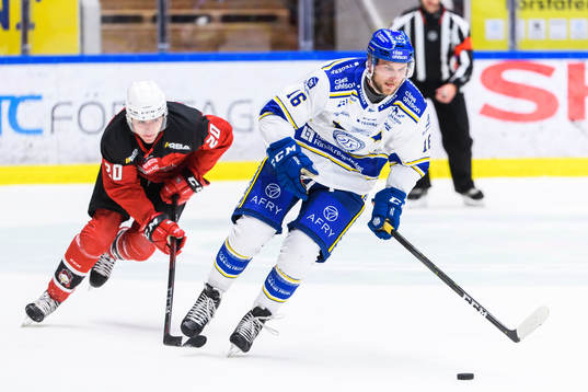 Malmö Redhawks Helge Grans och Leksands Daniel Gunnarsson