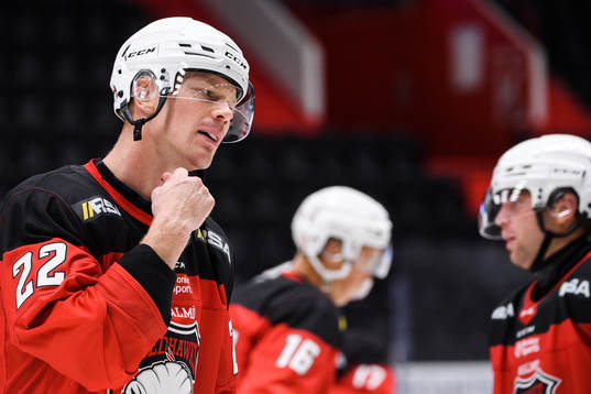 Malmö Redhawks Lars Bryggman deppar